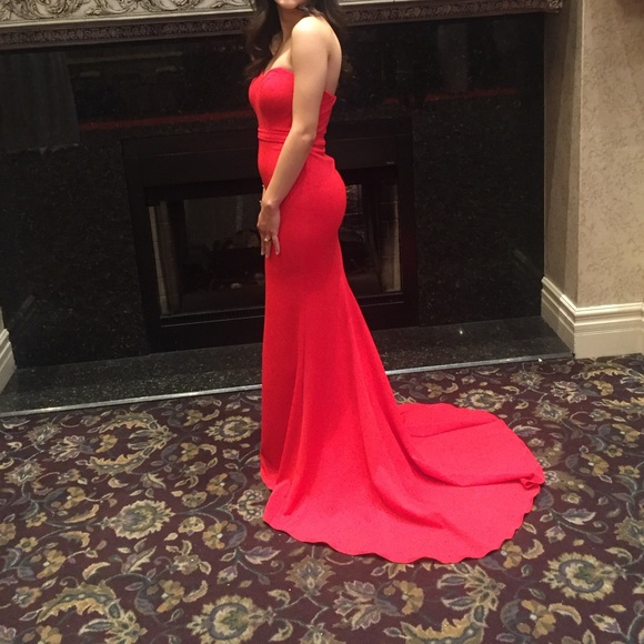 Red prom dress size 6 (small) - Picture 3 of 4